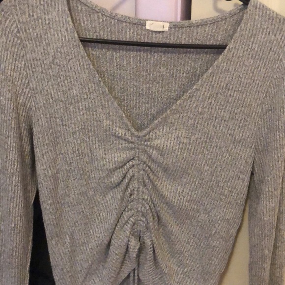 Garage Gray Ruched Long Sleeve Crop Top - Picture 2 of 8